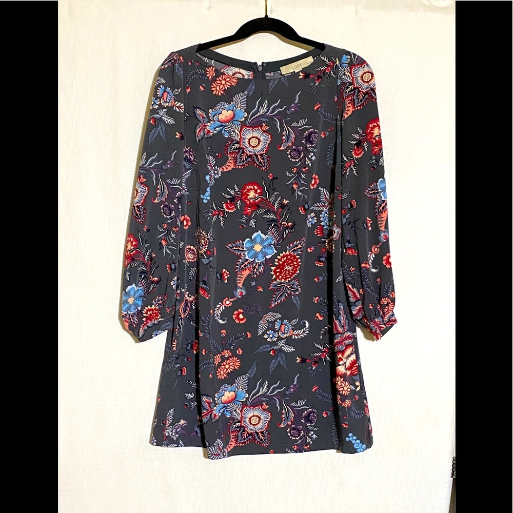 SOPHISTICATED SHIFT DRESS BY LOFT SIZE 4P NWOT